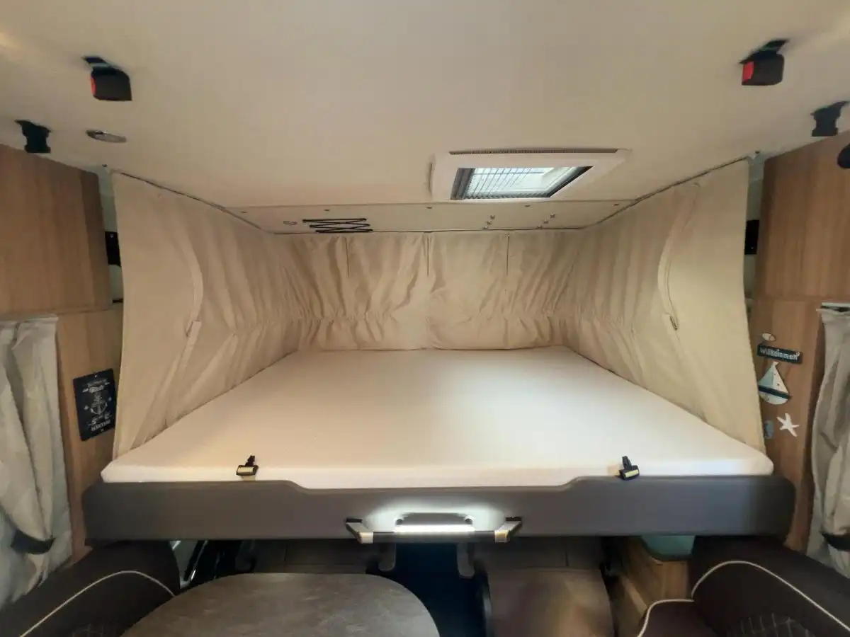  Knaus Sun I 900 LX - Ansicht 13